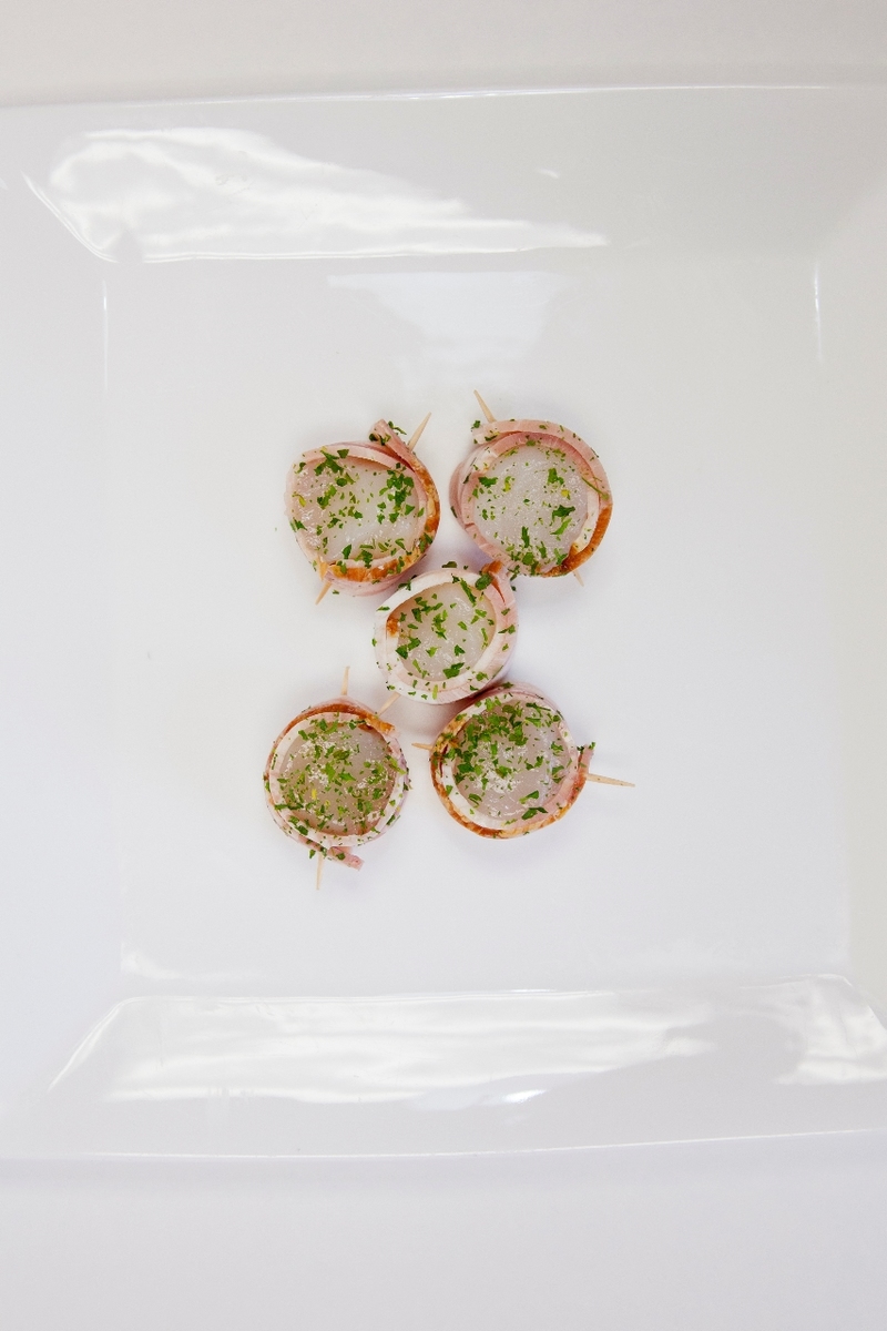 Freshly Made Bacon Wrapped Scallops 1pc